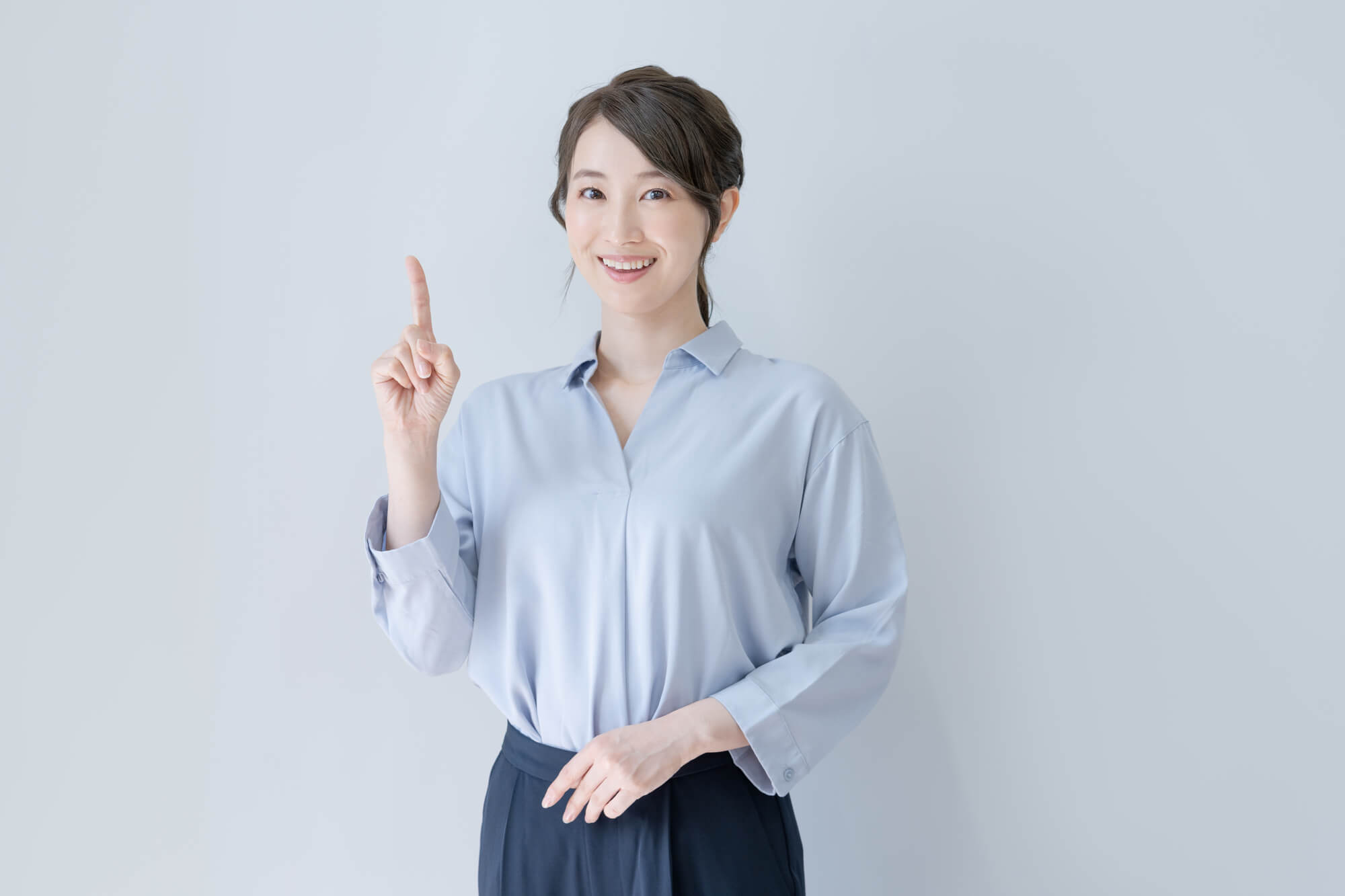 汚れた部屋を片付ける順番とポイント