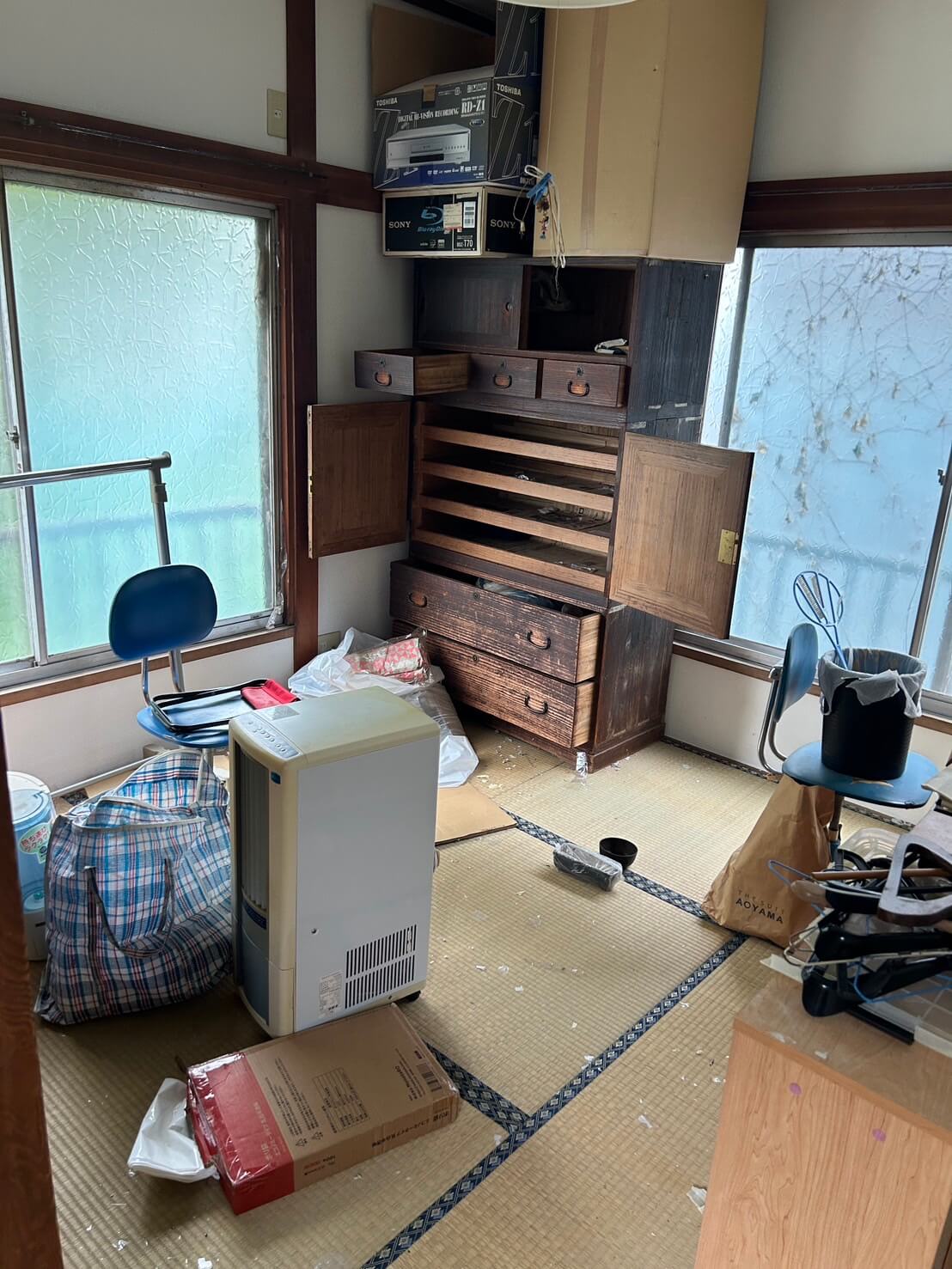 千葉県我孫子市での居間の不用品回収前
