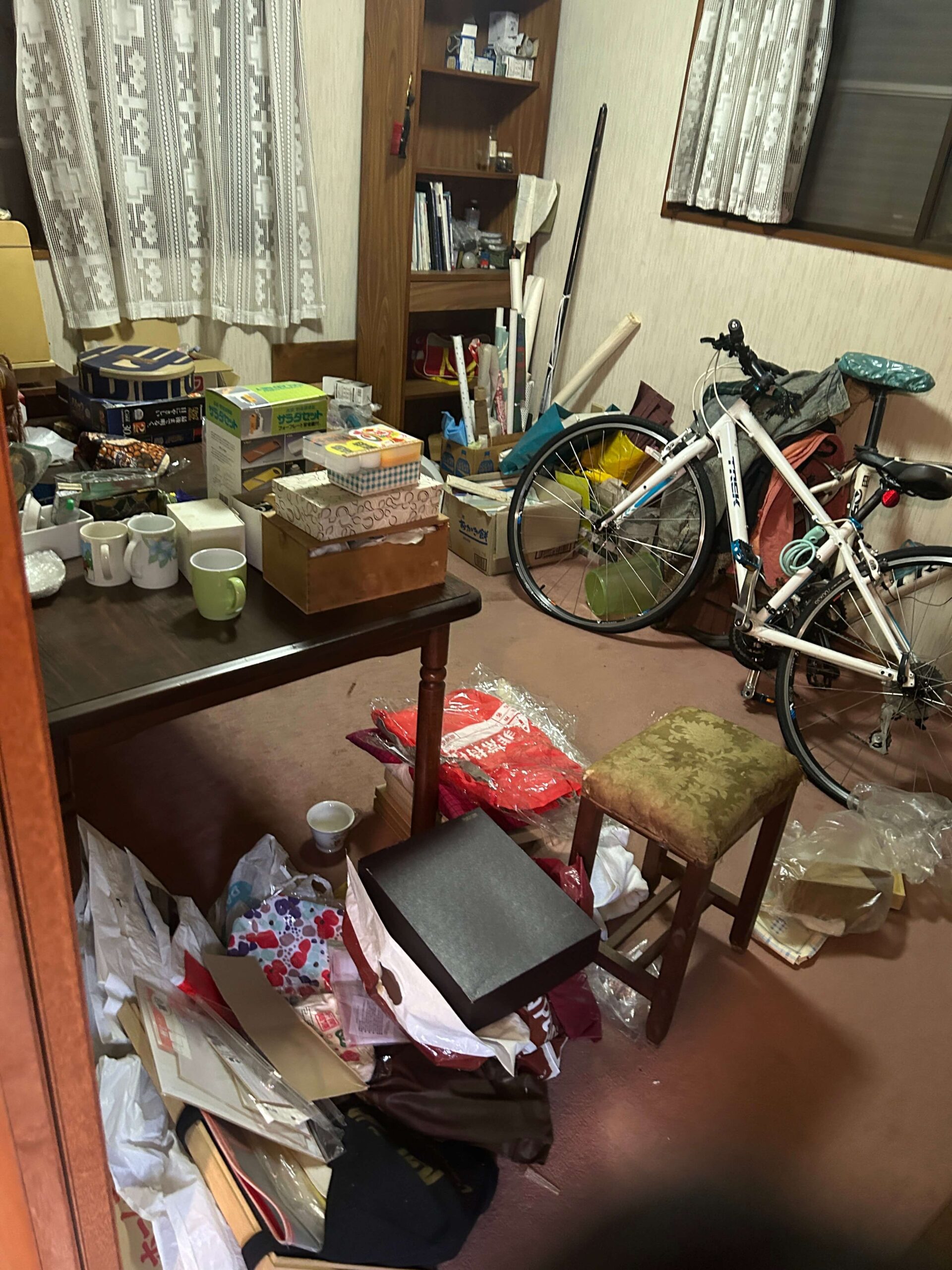 千葉県八千代市での実家倉庫の生前整理・遺品整理前