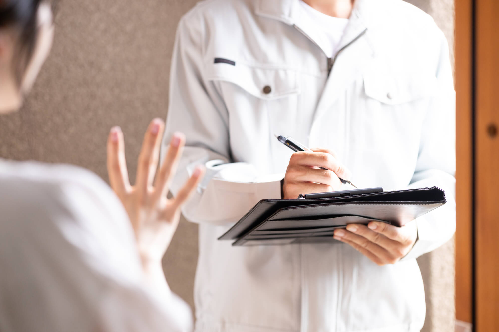 悪質な営業をするゴミ屋敷片付け業者に注意するべき