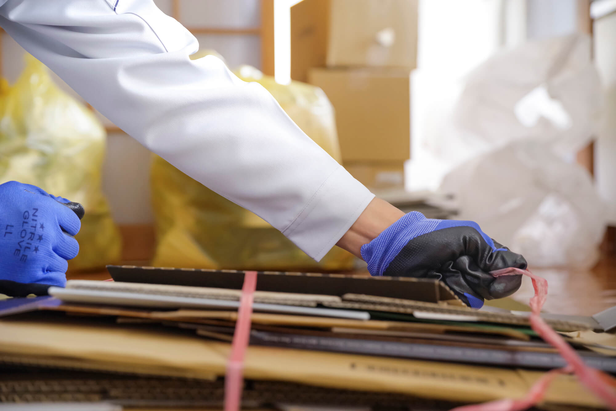 ゴミ屋敷片付けはプロに任せるべき理由